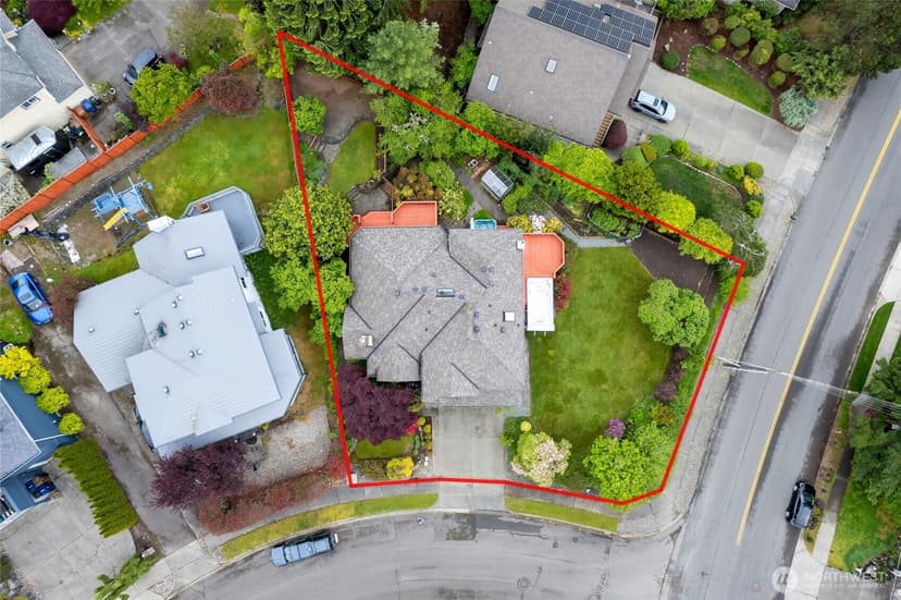 Property photo for 4701 Osprey Drive NE, Tacoma photo 36