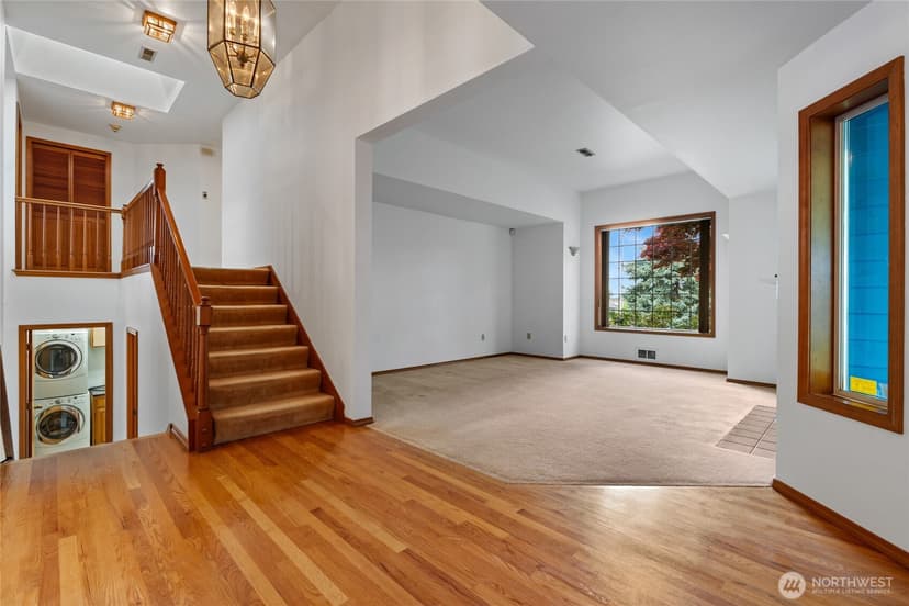 Property photo for 4701 Osprey Drive NE, Tacoma photo 4