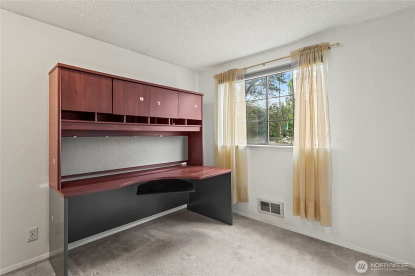 Property photo for 5018 301st Drive S, Auburn photo 16
