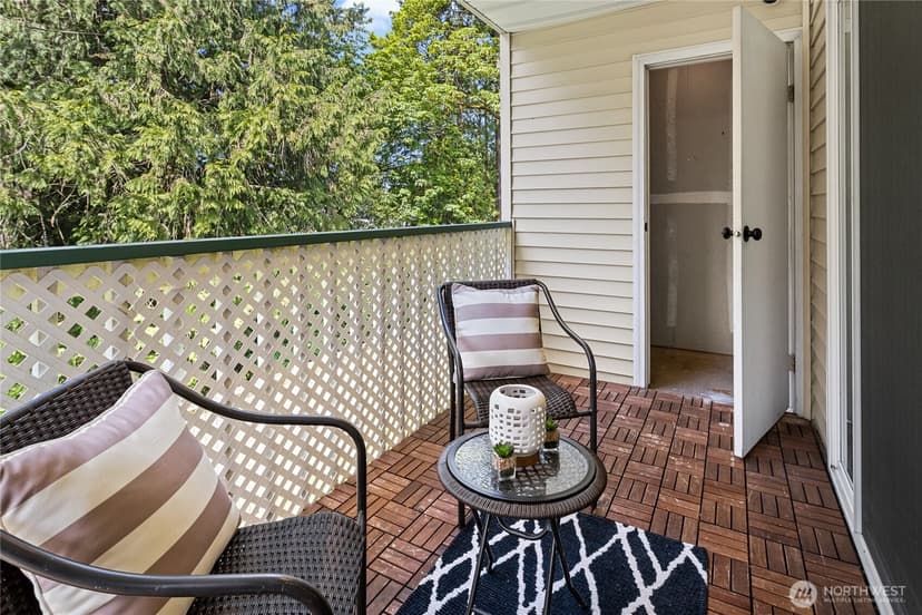 Property photo for 1830 S 336th Street #H201, Federal Way photo 25