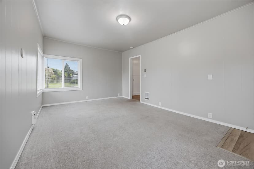 Property photo for 2119 Walnut Street #C, Everett photo 4