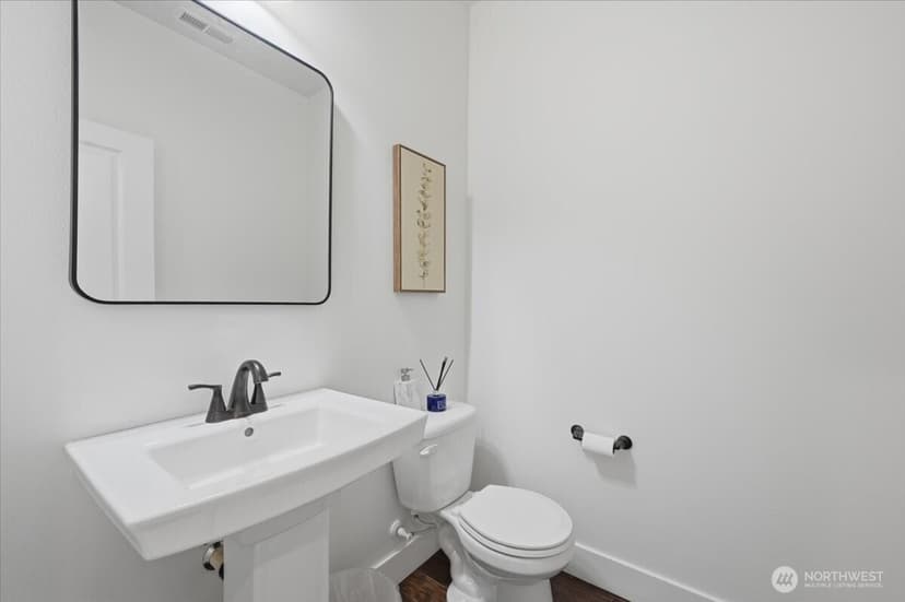Property photo for 9330 Templeton Avenue SE, Snoqualmie photo 4