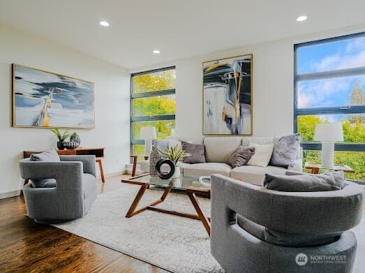 Property photo for 414 30th Avenue, Seattle photo 6