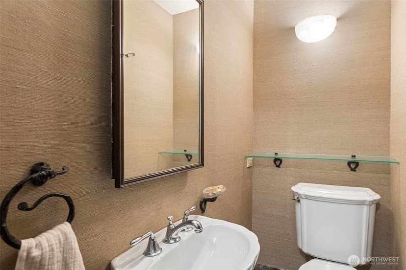 Property photo for 720 Belmont Avenue E #6, Seattle photo 11