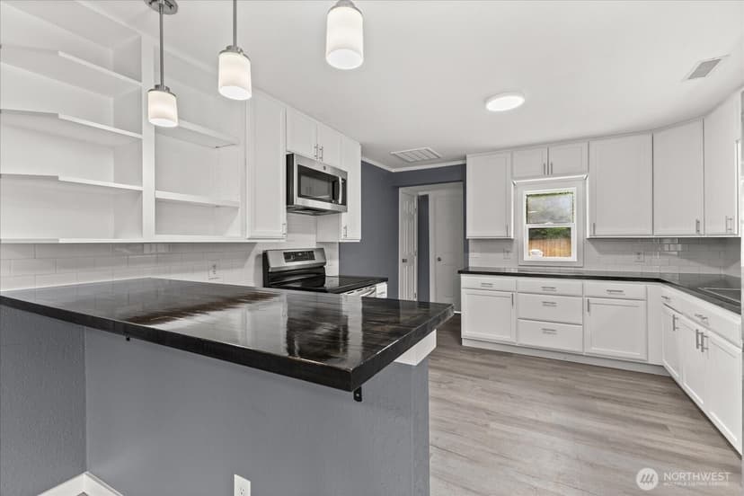 Property photo for 335 N Madison, Monroe photo 16