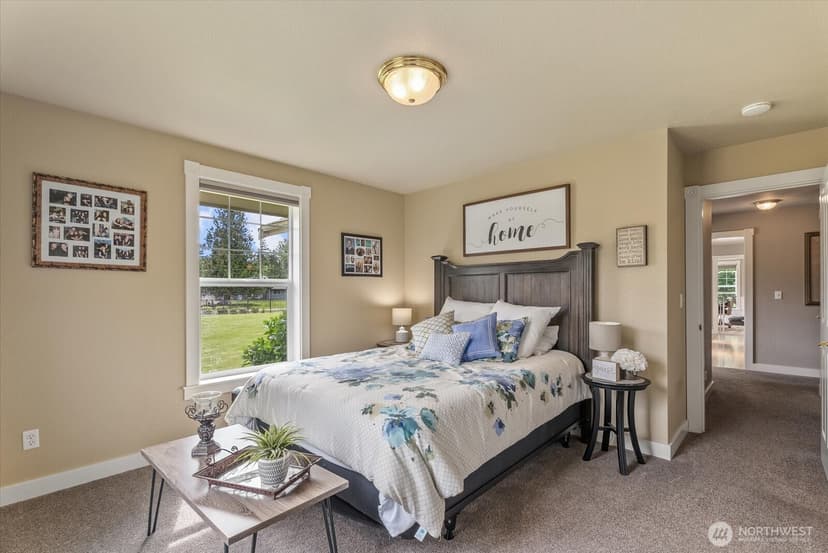 Property photo for 12108 40th Avenue E, Tacoma photo 23