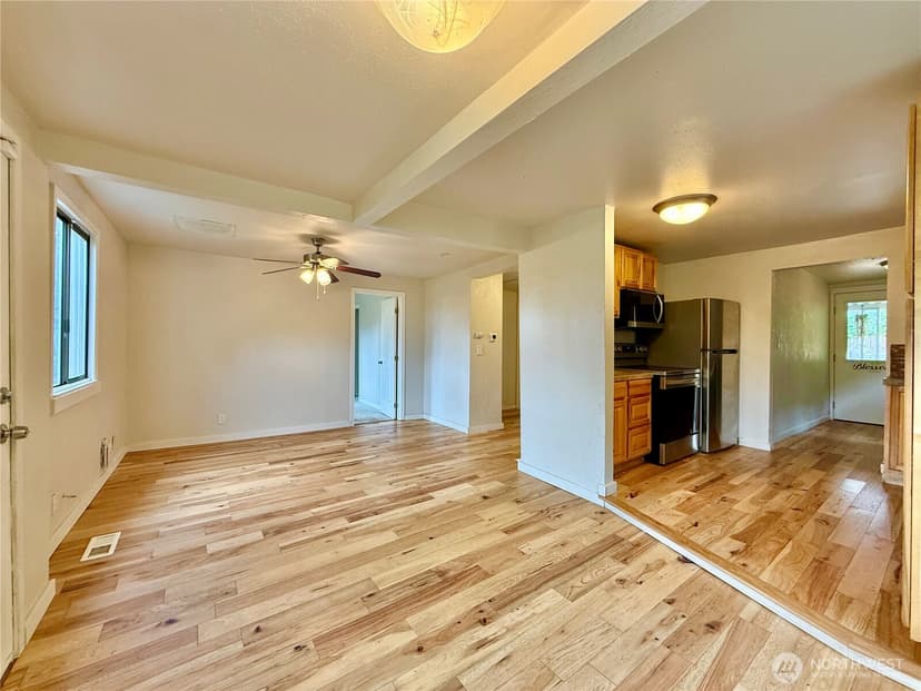 Property photo for 6724 S Bell Street, Tacoma photo 6