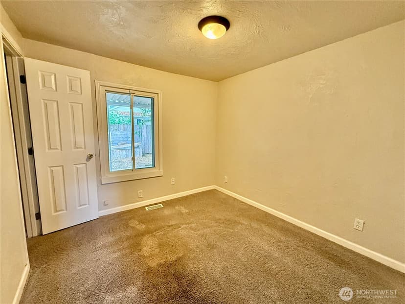Property photo for 6724 S Bell Street, Tacoma photo 14