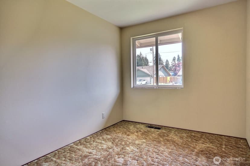 Property photo for 3335 19th Street SE, Auburn photo 21