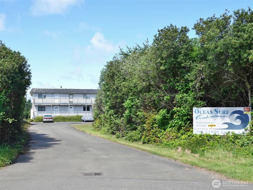 Property photo for 865 Cuddy Court NW #106, Ocean Shores photo 28