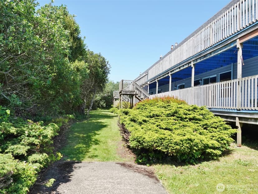 Property photo for 865 Cuddy Court NW #106, Ocean Shores photo 31