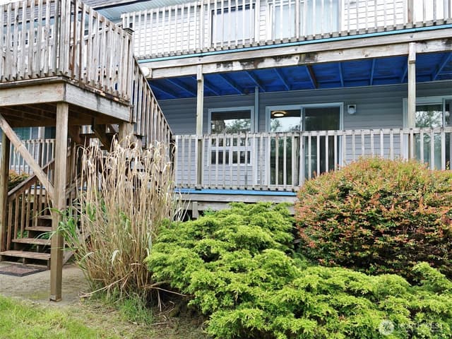 Property photo for 865 Cuddy Court NW #106, Ocean Shores photo 3