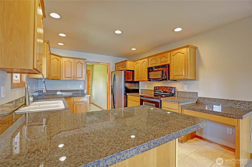 Property photo for 14931 W Lake Goodwin Road, Stanwood photo 13