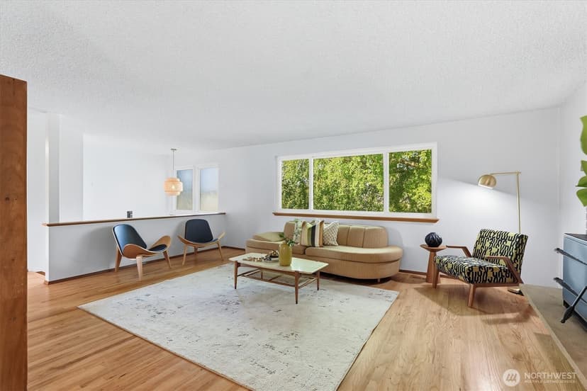 Property photo for 14804 12th Avenue SW, Burien photo 5