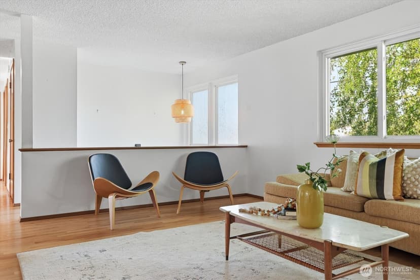 Property photo for 14804 12th Avenue SW, Burien photo 6