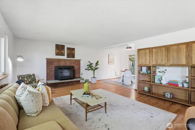 Property photo for 14804 12th Avenue SW, Burien photo 4