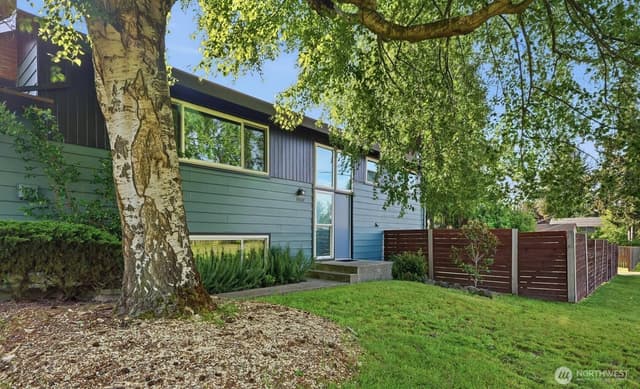Property photo for 14804 12th Avenue SW, Burien