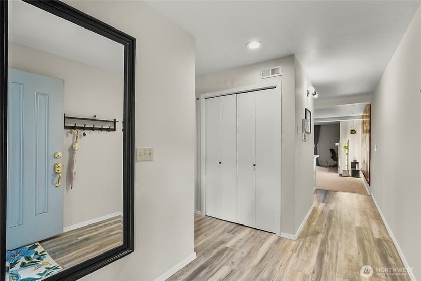 Property photo for 6930 Woodlands Way, Arlington photo 11