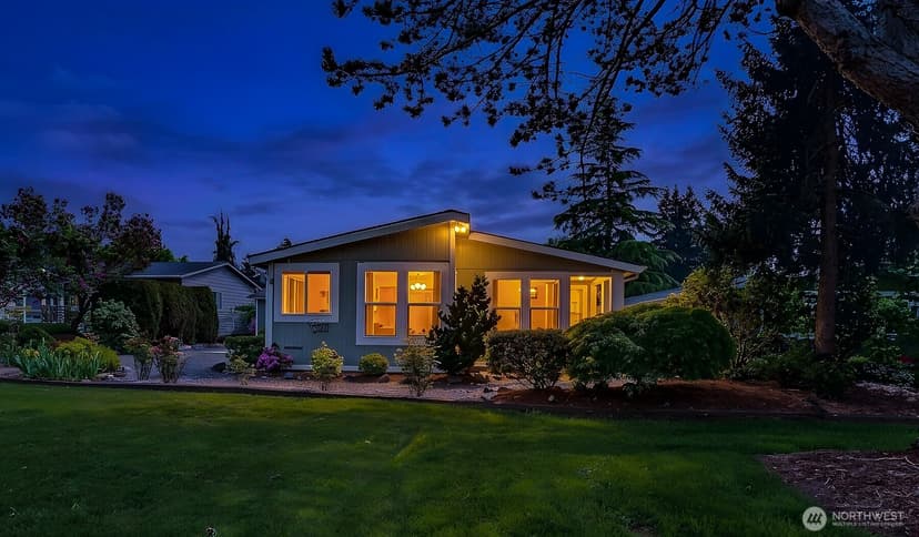 Property photo for 905 243rd Street SW, Bothell photo 32