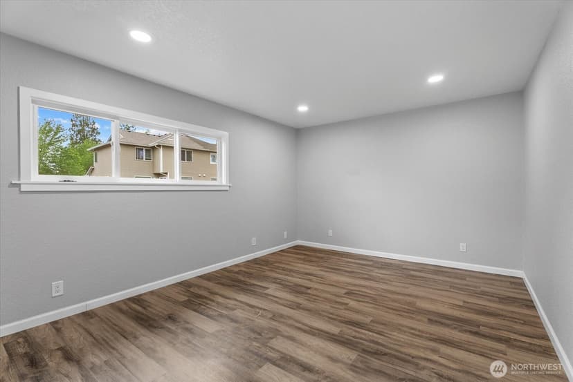 Property photo for 6119 209th Street NE, Arlington photo 7