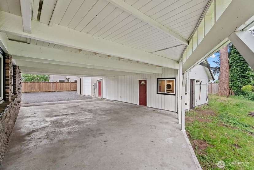 Property photo for 6119 209th Street NE, Arlington photo 29