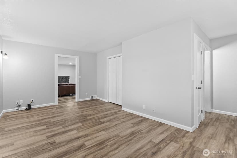 Property photo for 6119 209th Street NE, Arlington photo 21