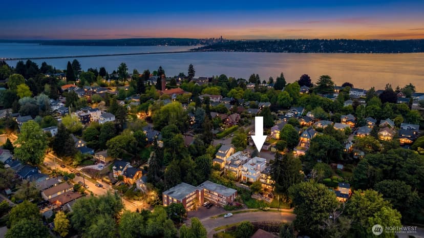 Property photo for 3309 37th Place S, Seattle photo 35