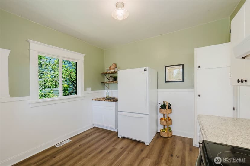 Property photo for 1922 4th Street, Bremerton photo 20