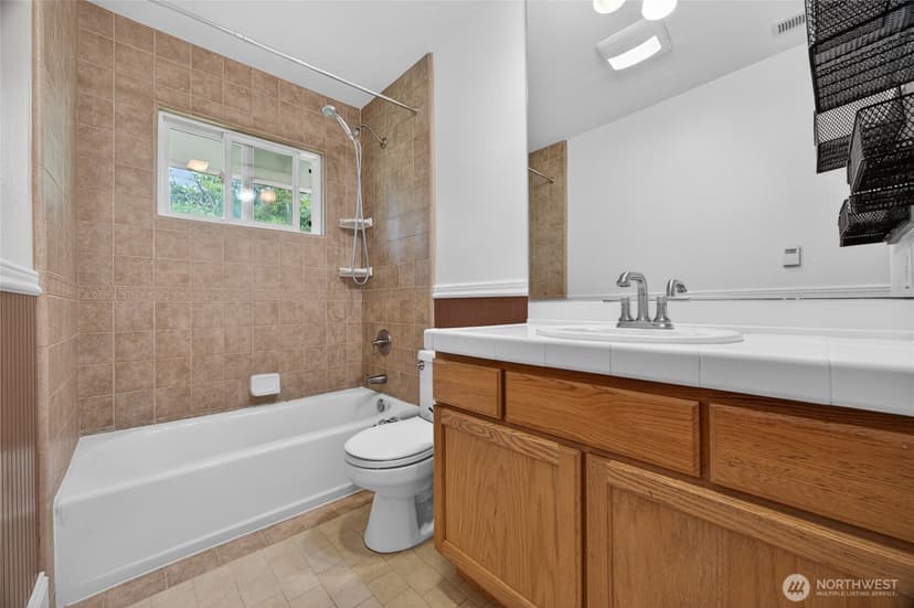Property photo for 19010 114th Place SE, Snohomish photo 15