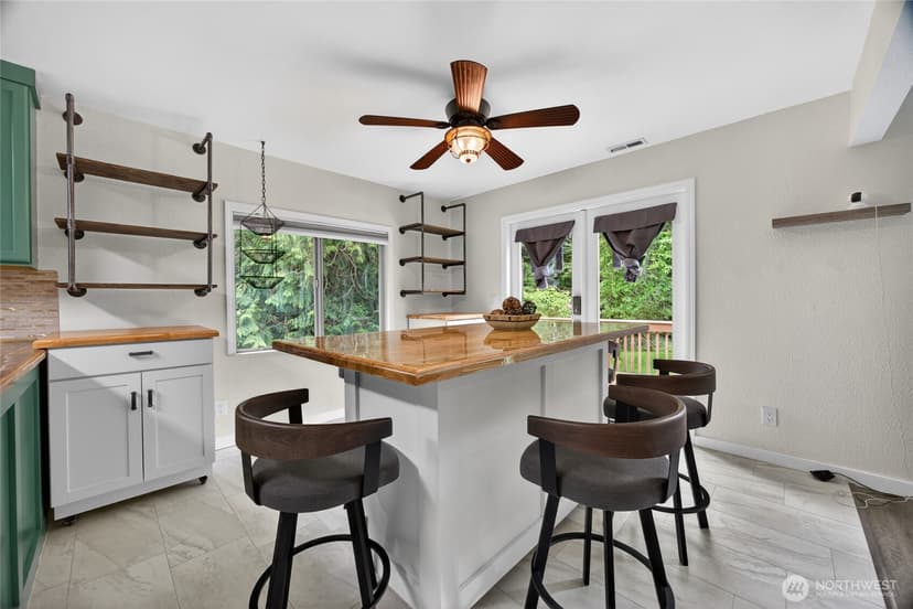 Property photo for 19010 114th Place SE, Snohomish photo 10