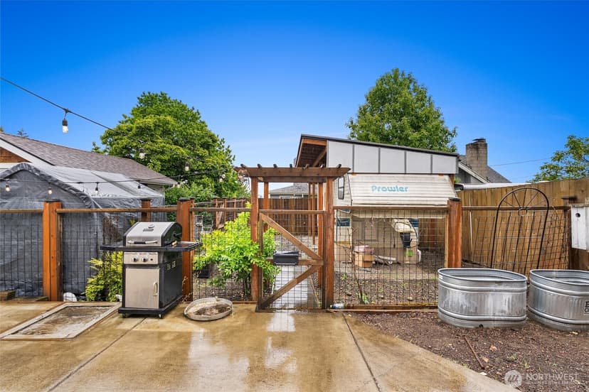 Property photo for 3561 E M Street, Tacoma photo 27