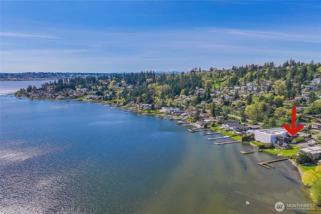 Property photo for 9049 NE Juanita Drive, Kirkland photo 3