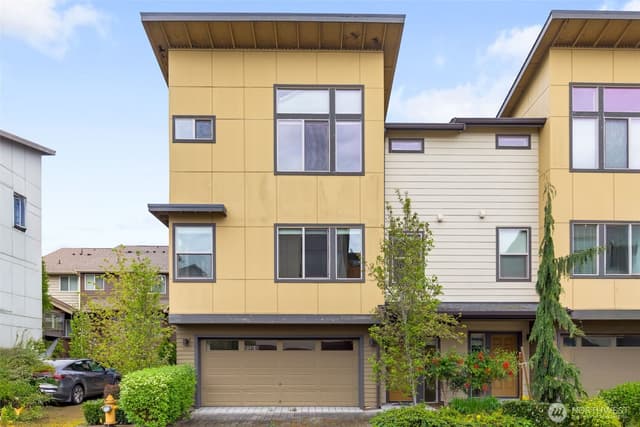Property photo for 314 Chelan Avenue NE, Renton photo 2