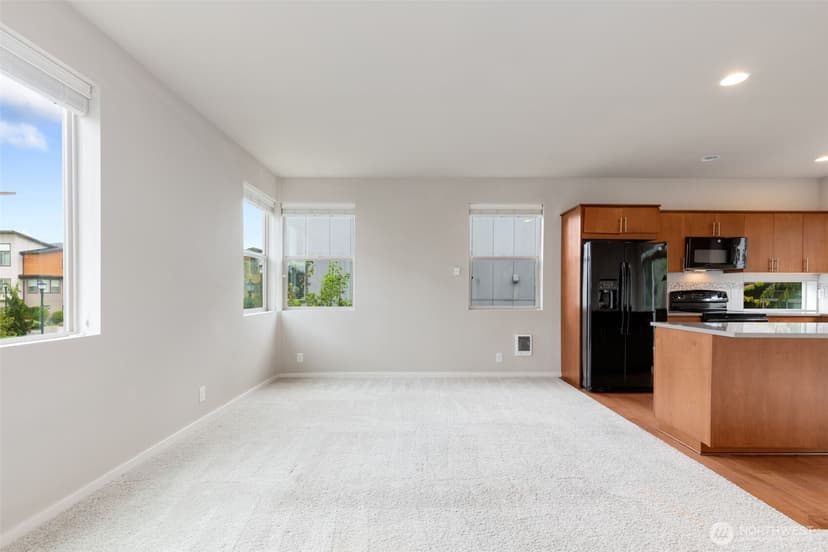 Property photo for 314 Chelan Avenue NE, Renton photo 6