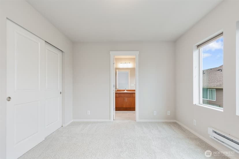Property photo for 314 Chelan Avenue NE, Renton photo 24