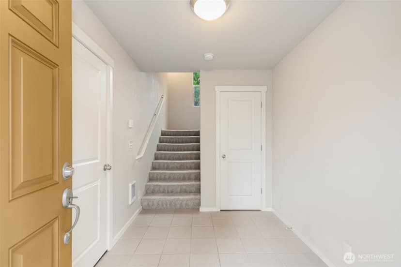 Property photo for 314 Chelan Avenue NE, Renton photo 4