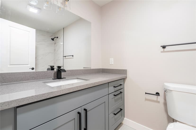 Property photo for 5502 220th Street SW #D 205, Mountlake Terrace photo 7