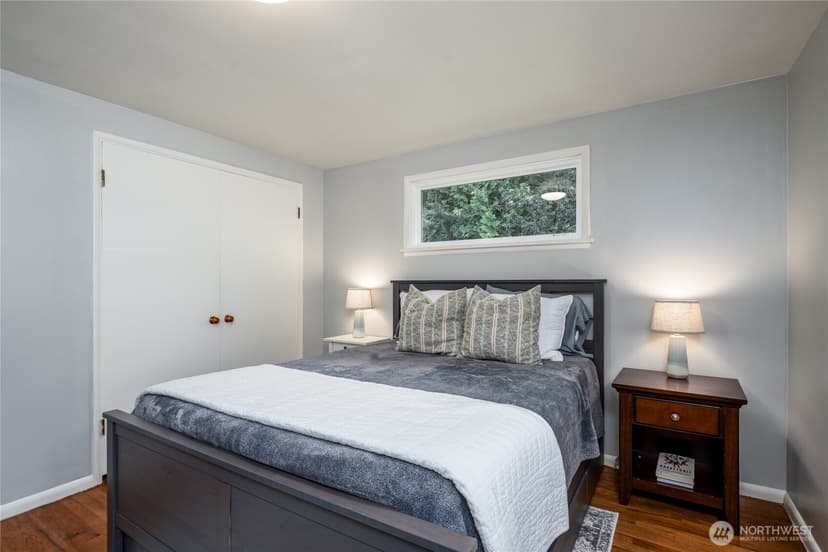 Property photo for 3418 NE 156th Street, Lake Forest Park photo 16
