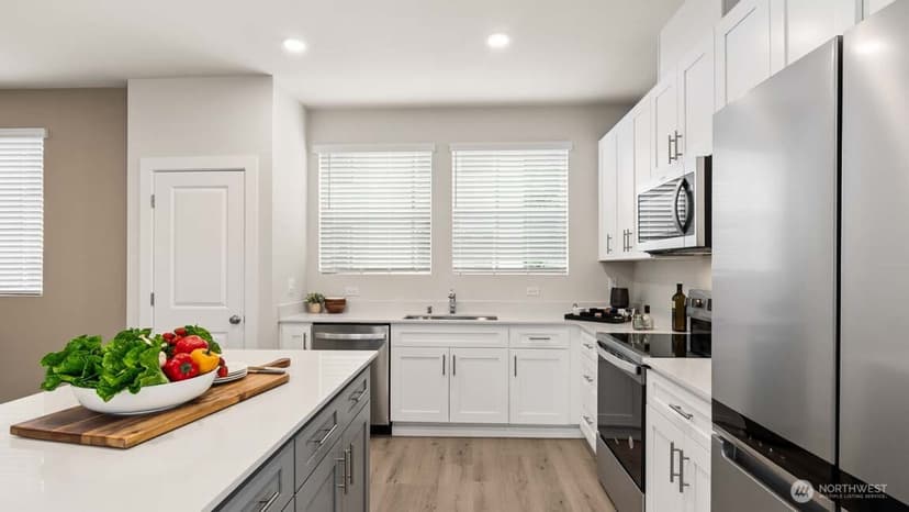 Property photo for 15215 35th Ave W #A5, Lynnwood photo 6