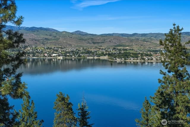 Property photo for 7376 Ridgeview Drive, Chelan photo 5