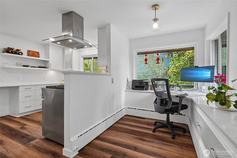 Property photo for 4208 SW Roxbury Street, Seattle photo 10