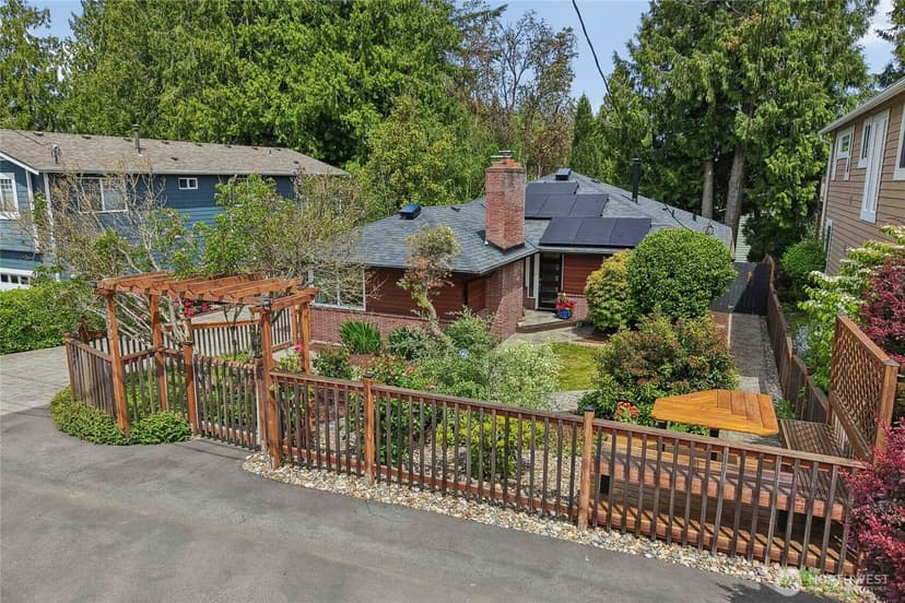 Property photo for 4208 SW Roxbury Street, Seattle photo 39