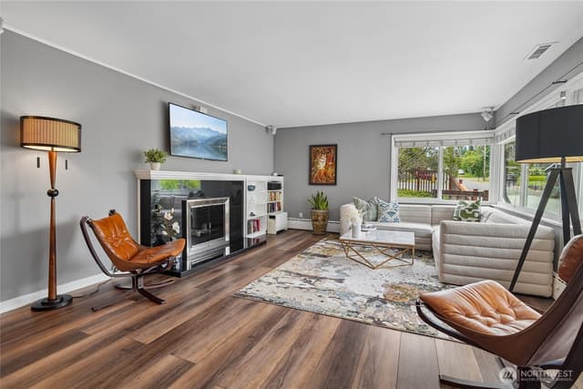Property photo for 4208 SW Roxbury Street, Seattle photo 5