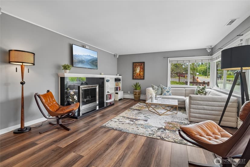 Property photo for 4208 SW Roxbury Street, Seattle photo 5