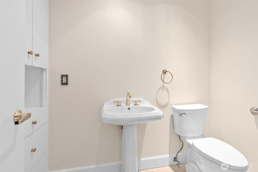 Property photo for 4163 Beach Drive SW #102, Seattle photo 35