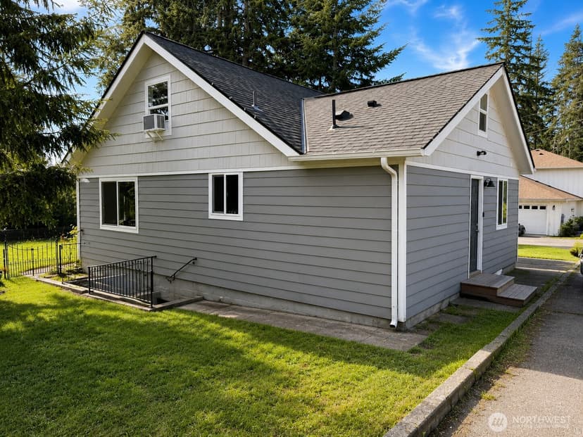 Property photo for 866 NW Karkainen Lane, Poulsbo photo 35