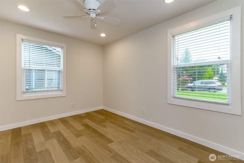 Property photo for 8316 Winona Street SW, Lakewood photo 18