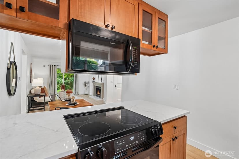 Property photo for 14210 NE 181st Place #M103, Woodinville photo 8