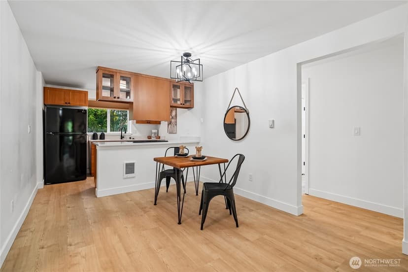Property photo for 14210 NE 181st Place #M103, Woodinville photo 5