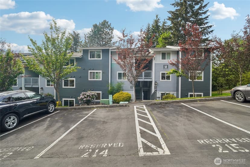 Property photo for 14210 NE 181st Place #M103, Woodinville photo 18